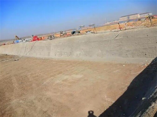莲湖高铁桩基础建设